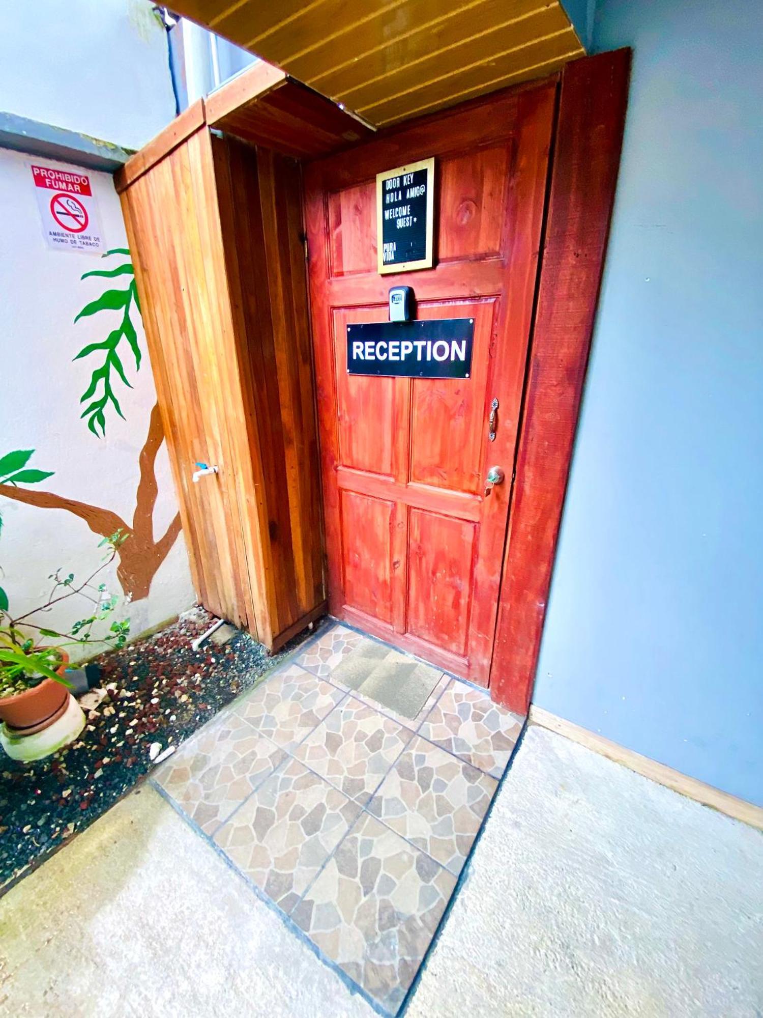 Cabinas Gufo Downtown La Fortuna, Volcan Arenal Exterior foto
